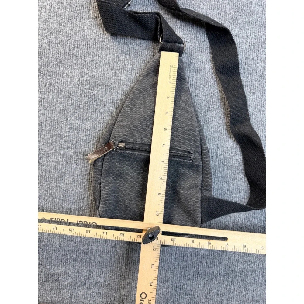 Flish crossbody sling